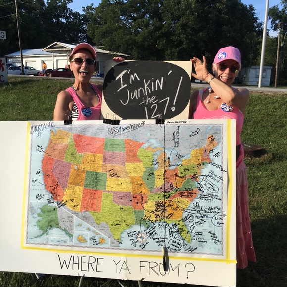 Meet your Posher, Mona - Picture 6 of 7